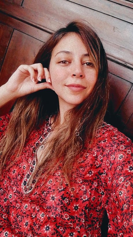 Romi Su rez ASMR best model images