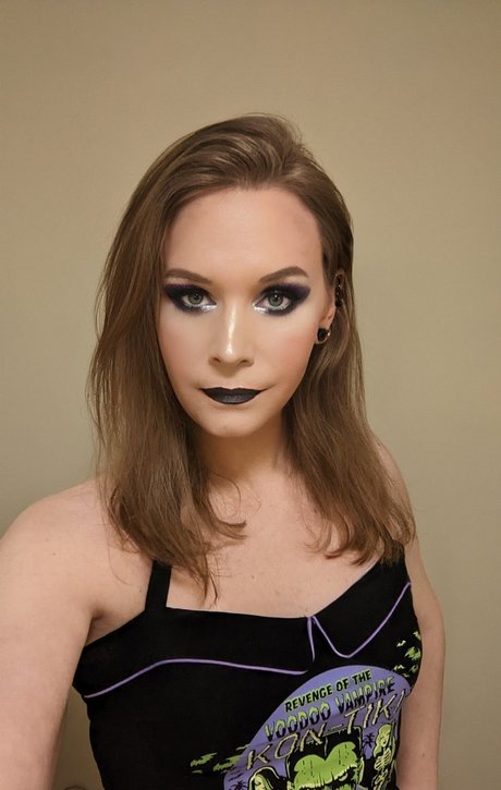 Romana Ravencraft best actress pics