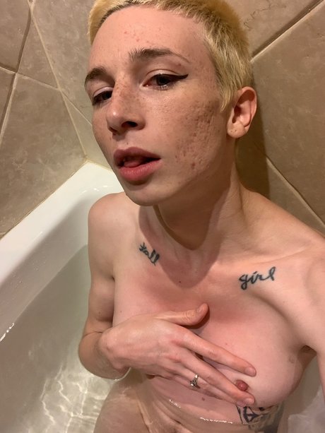 TS Sable NYC nudes pornstar archive