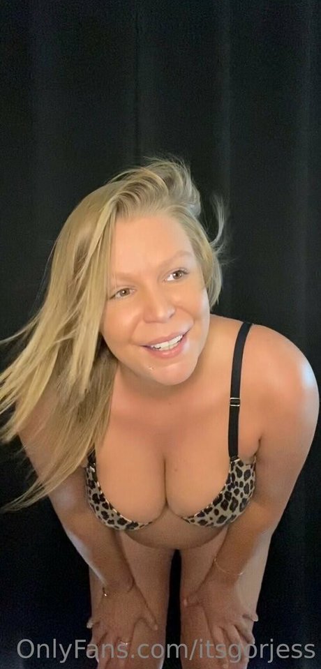 itsgorjess naked pornstar photos