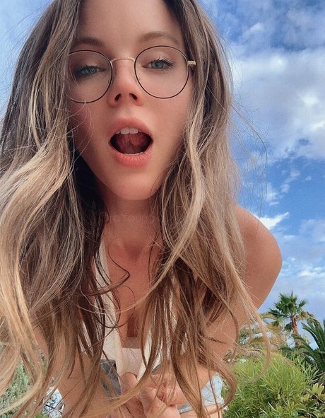 onlyora xxx pornstar photos