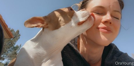 onlyora pornstar art image