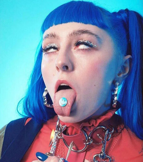 Ashnikko star sex img