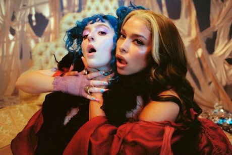 Ashnikko nude actress photo