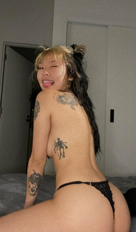 skylarskywalker00 pornstar erotic picture