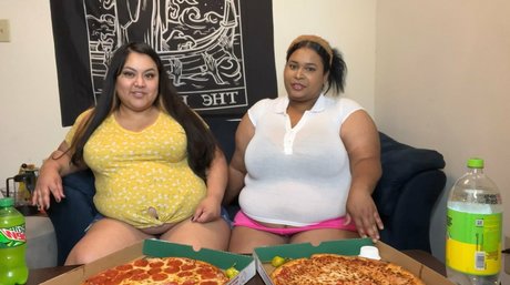 bigbellyjudy model nudes pic