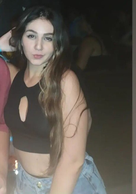 Carolzinha SG exclusive actress img