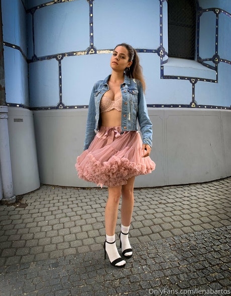 Lenabartos star perfect picture