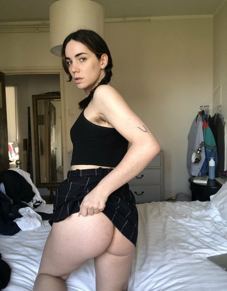 moonbaby96_ model hd pics