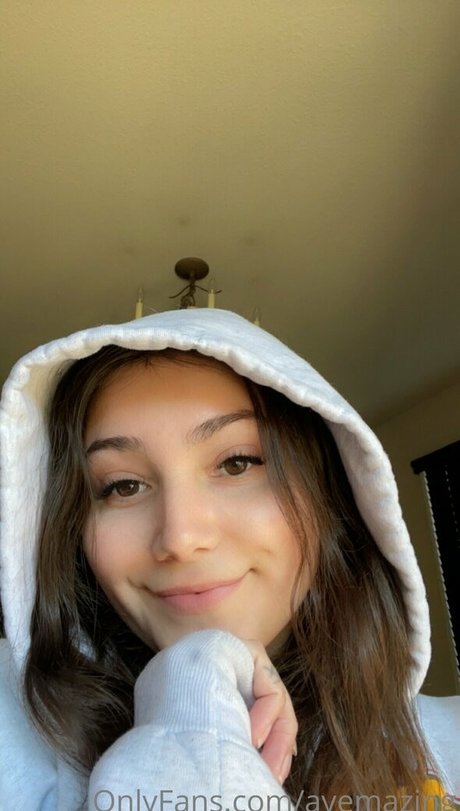 ayemazing pretty model picture