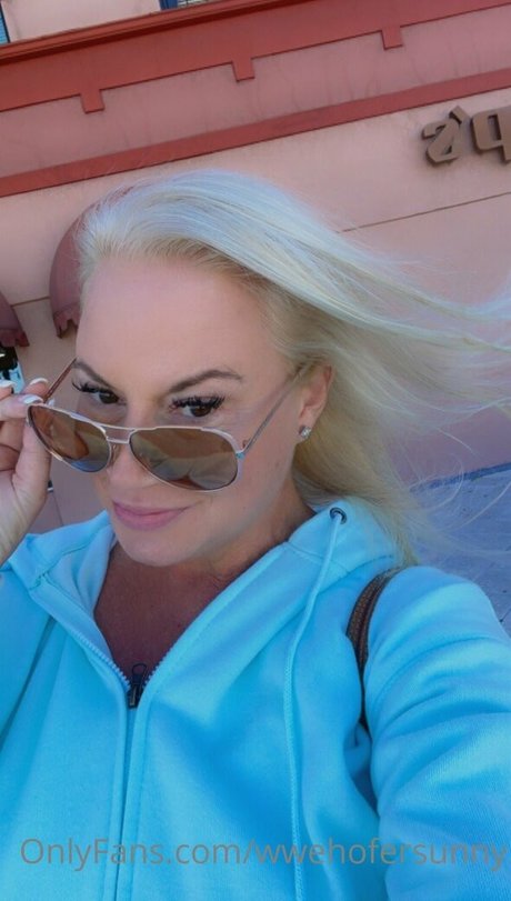 Tammy Lynn Sytch model nice img