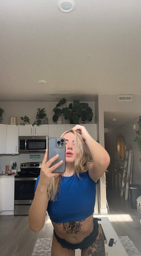 caitlynbabyxx pornstar beautiful images