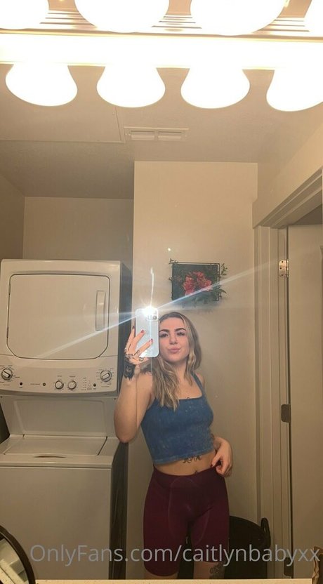 caitlynbabyxx sexy actress photo