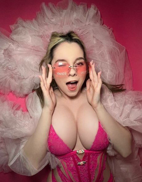 Aniela porn actress photos