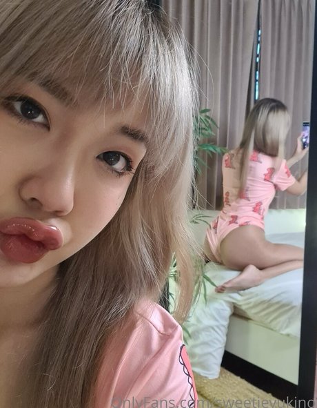 sweetieyukino star high quality photos