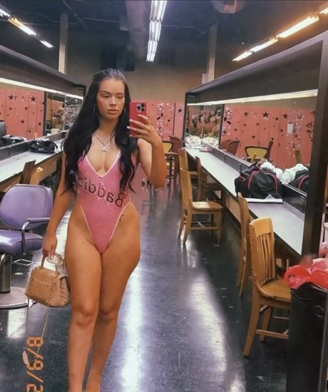 therealmee model nice pics