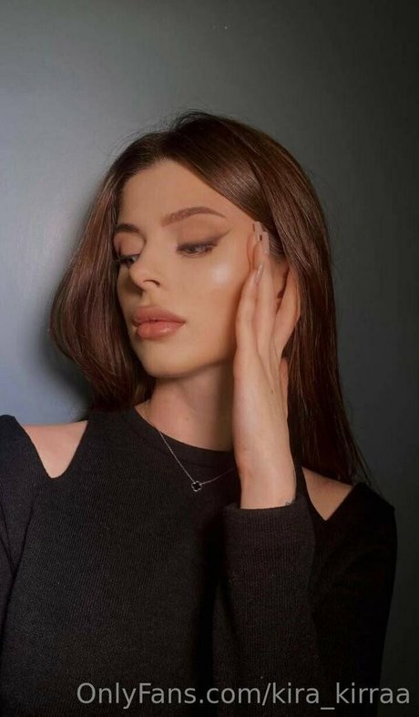 kira kirraa model perfect photos