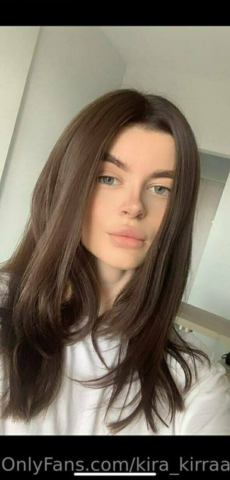 kira kirraa free actress gallery