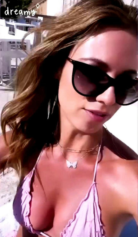 Cheryl Scott naked actress pics