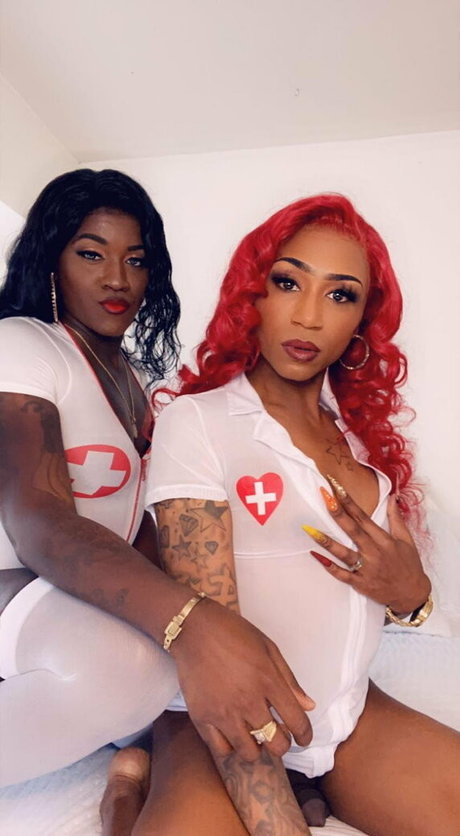 transsohot pornographic model images