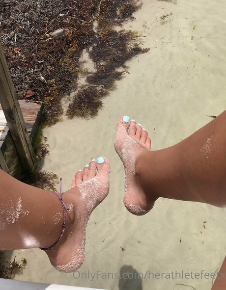 herathletefeetxo nude pornstar pictures