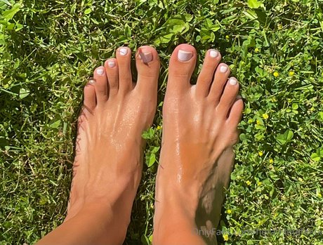 herathletefeetxo nudes star gallery