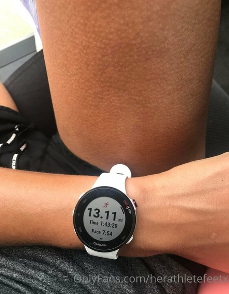 herathletefeetxo model nice pics