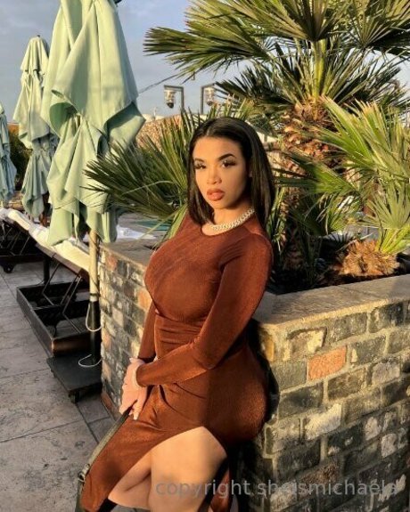 sheismichaela adult model images