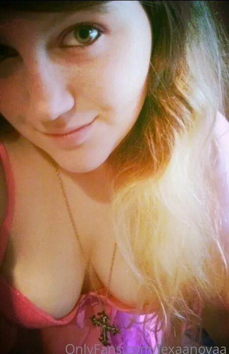 lexaanovaa model art pictures