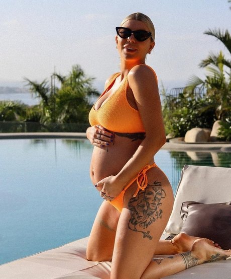 Olivia Buckland perfect pornstar photo