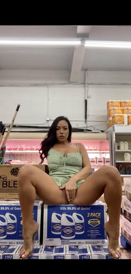 kittenlatenight hd pornstar archive