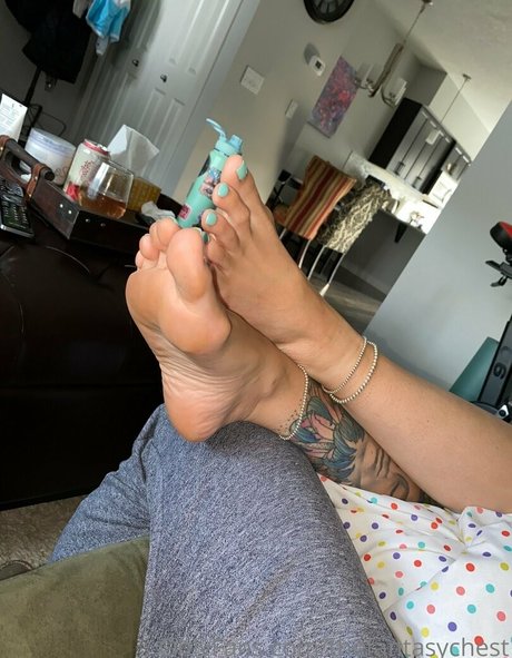 thefantasychest free model galleries