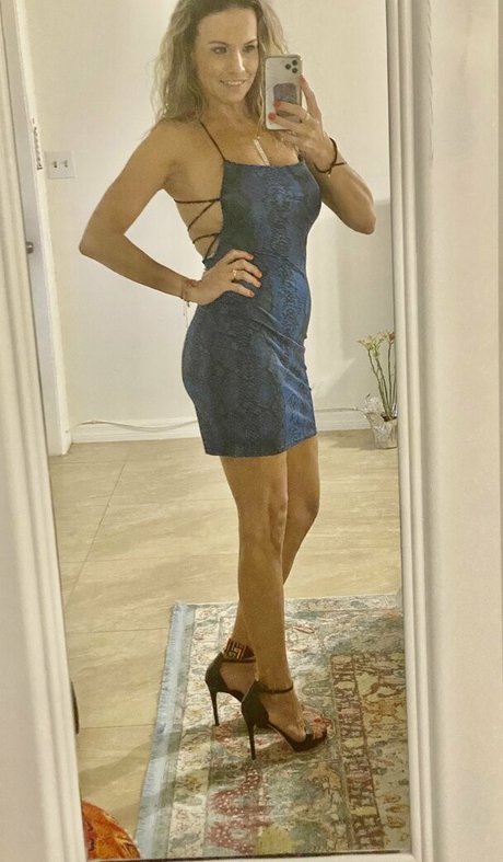 insatiablekarla pornstar sexy photos