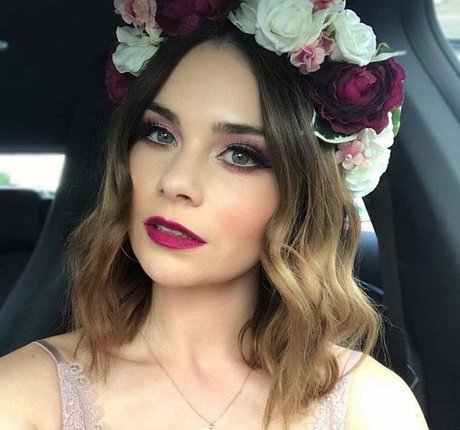 Mairead Carlin erotic actress photos
