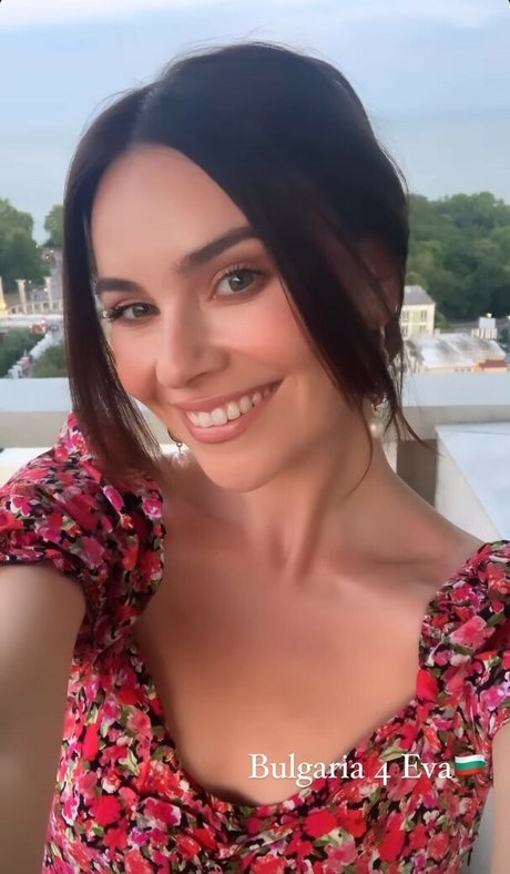 Mairead Carlin model best pic
