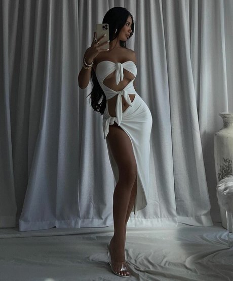 big tits curvy onlyfans hot sexy photo