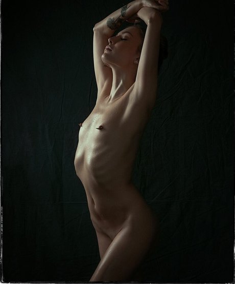 AsiaLily pornstar art picture