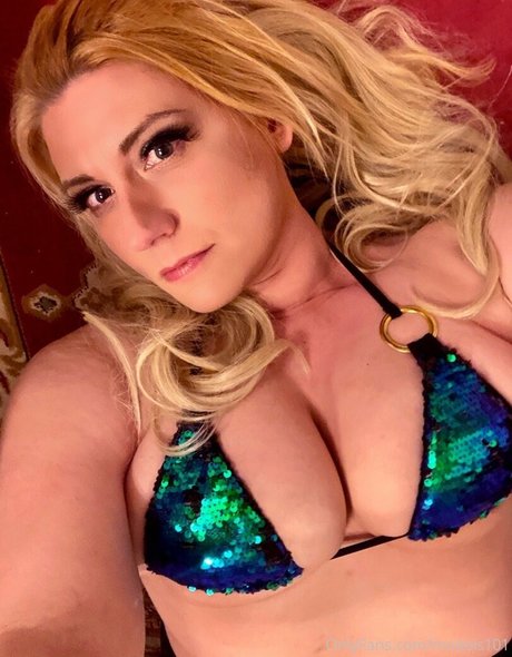 models101 art actress gallery