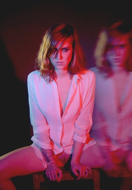 Shojo perfect model photo