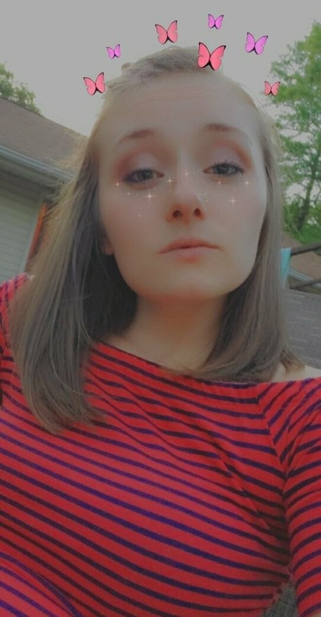 liittleladyfree xxx pornstar picture