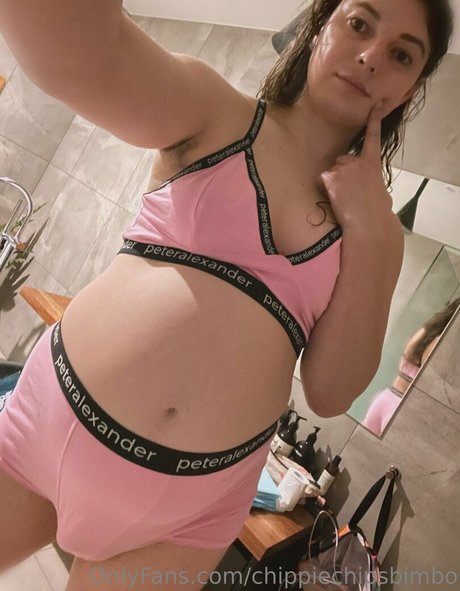 chippiechipsbimbo free actress img