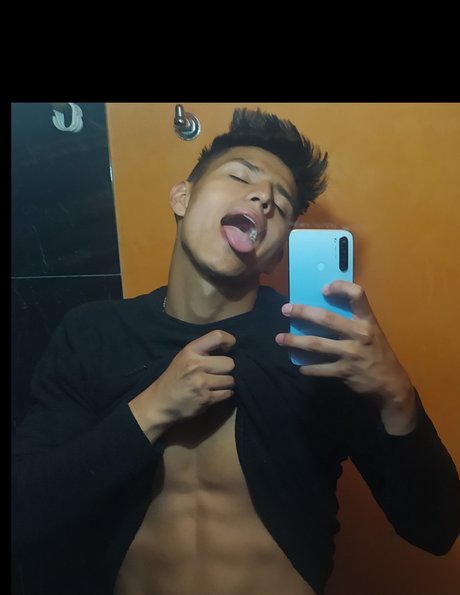 Ryan Marquez hd actress image