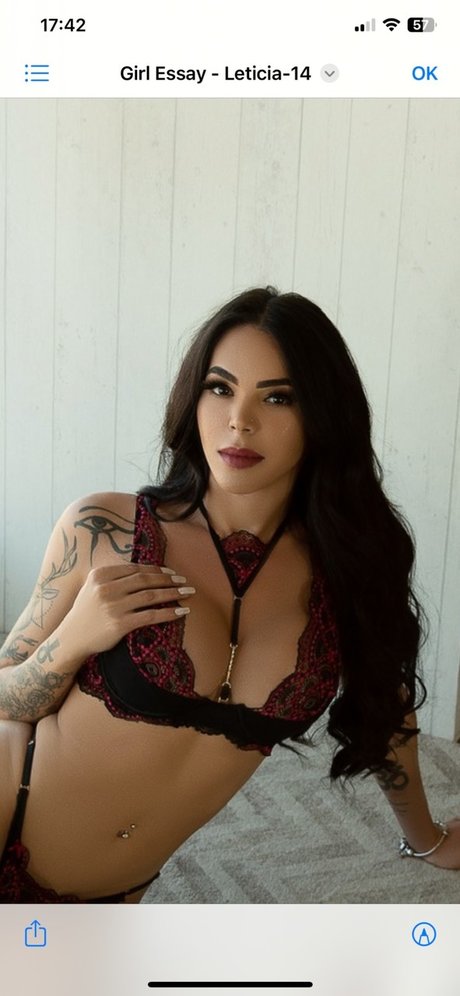 Leticia Barbosa naked model pictures