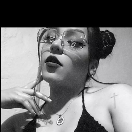 Neva Vazquez model nice pictures