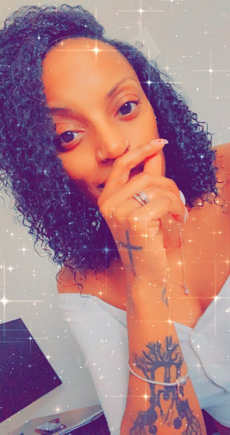 Chloe Renee_ model sexy galleries