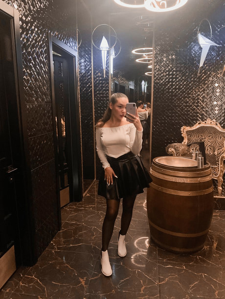 Stays y nudes actress galleries