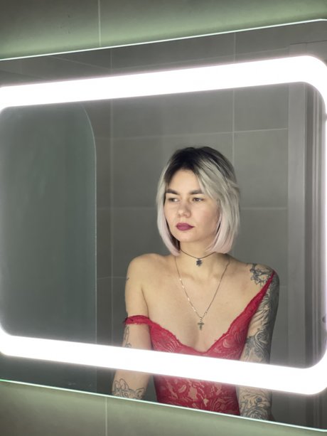 Tataviolett pretty star pics