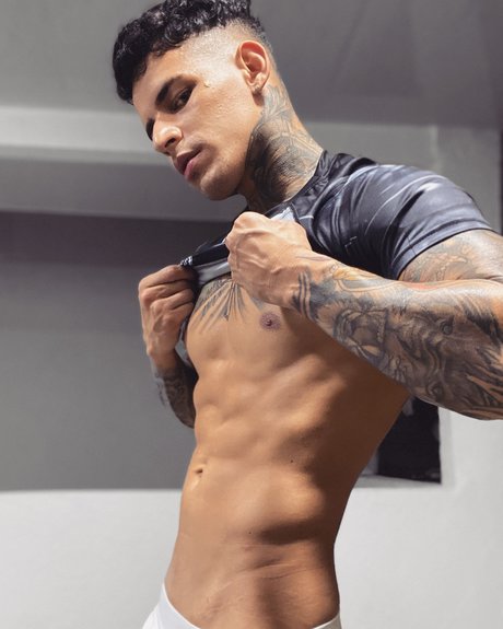 Trisstan beautiful actress image