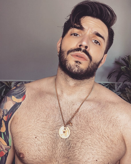 Trinacria666 pornstar hot images