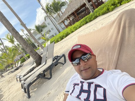 Adalberto pe a A pornstar high quality image